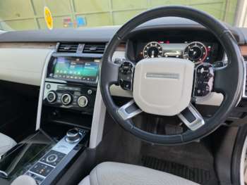 Used Land Rover Discovery 2019 for sale - 74615757: Photo