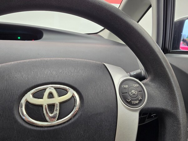 Used Toyota Prius 2010 for sale - 73557376: Photo 21