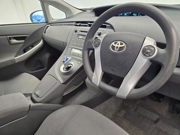 Used Toyota Prius 2010 for sale - 73557376: Photo 2