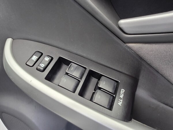Used Toyota Prius 2010 for sale - 73557376: Photo 34