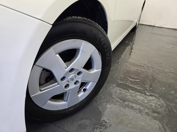 Used Toyota Prius 2010 for sale - 73557376: Photo 42