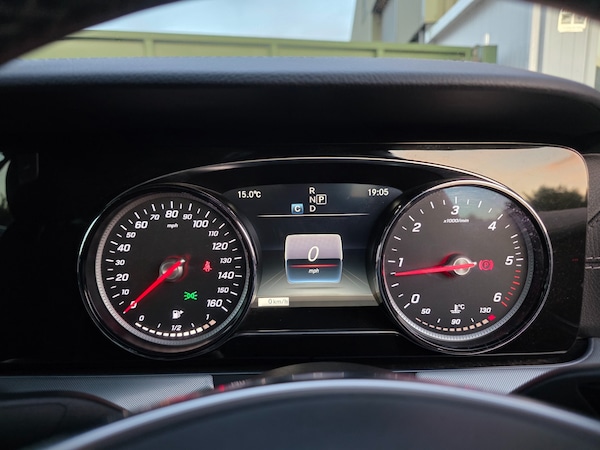 Used Mercedes-Benz E Class 2017 for sale - 76287334: Photo 32