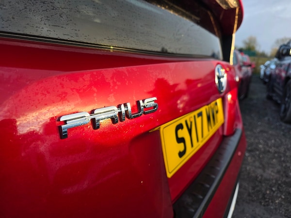 Used Toyota Prius 2017 for sale - 74018039: Photo 14