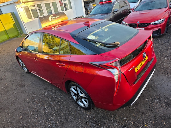 Used Toyota Prius 2017 for sale - 74018039: Photo 24