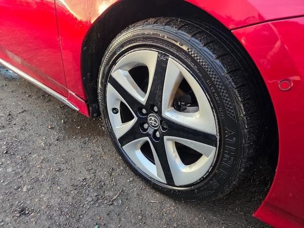 Used Toyota Prius 2017 for sale - 74018039: Photo 28