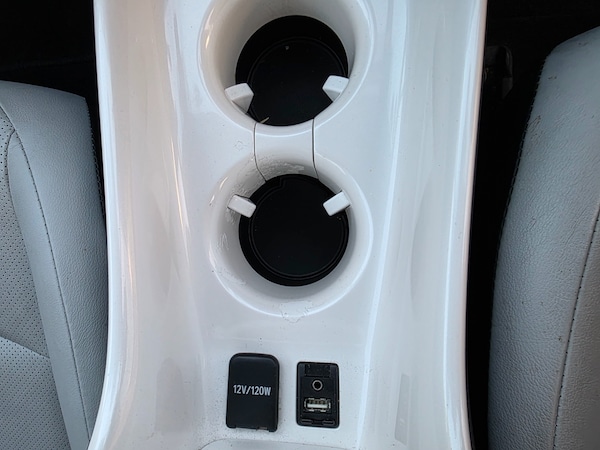 Used Toyota Prius 2017 for sale - 74018039: Photo 30