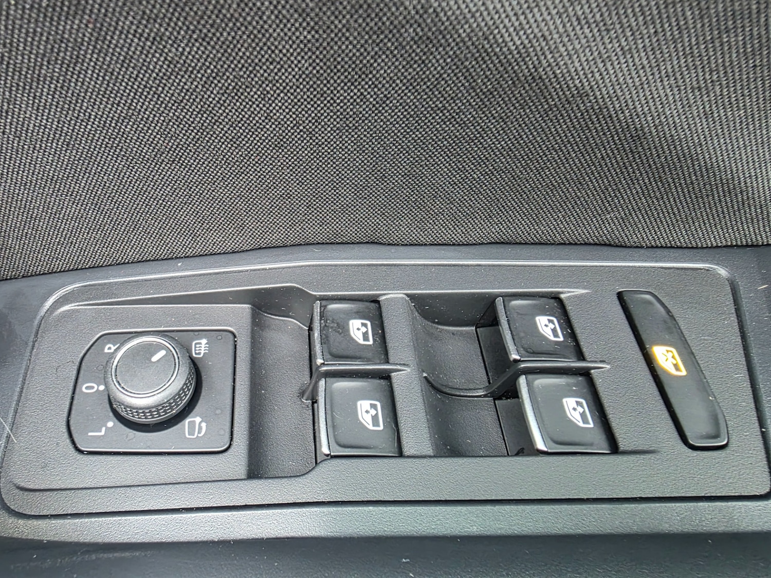 Used Volkswagen T-Roc 2021 for sale - 76405494: Photo 16