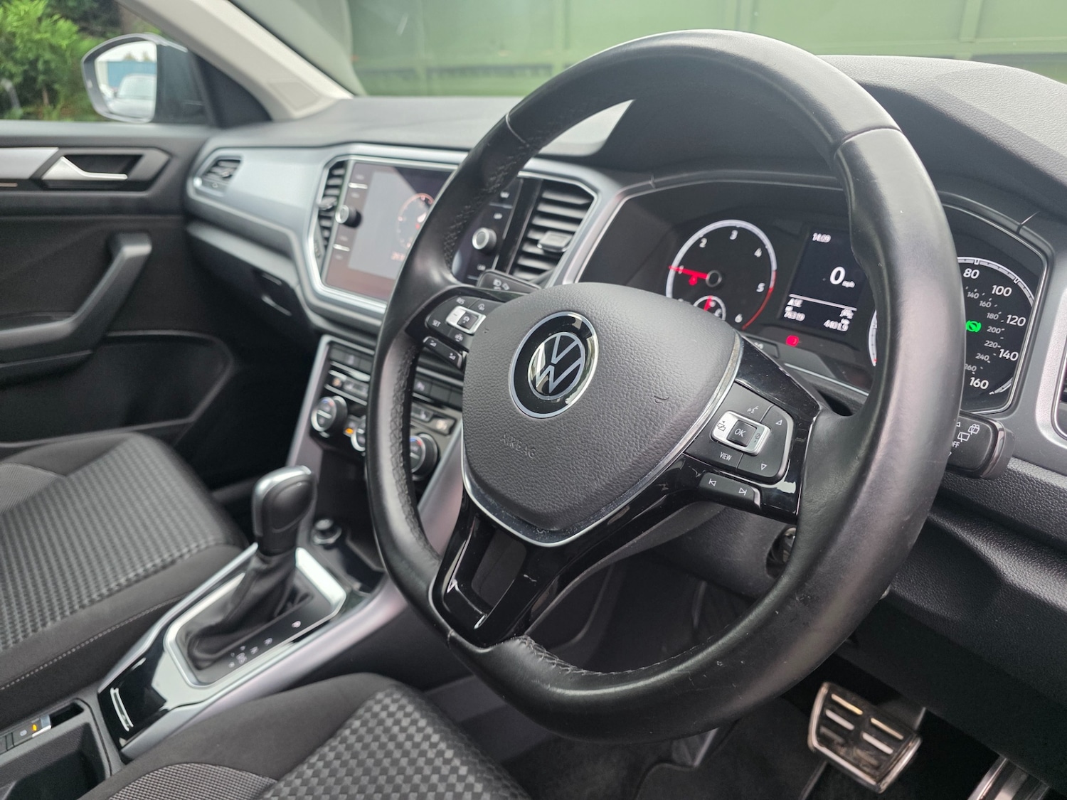 Used Volkswagen T-Roc 2021 for sale - 76405494: Photo 18