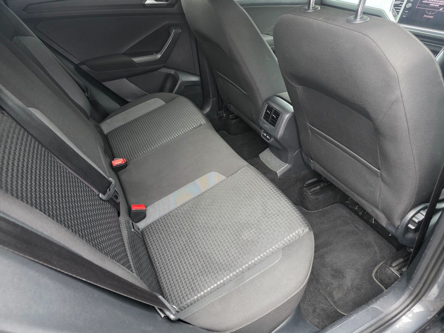 Used Volkswagen T-Roc 2021 for sale - 76405494: Photo 32