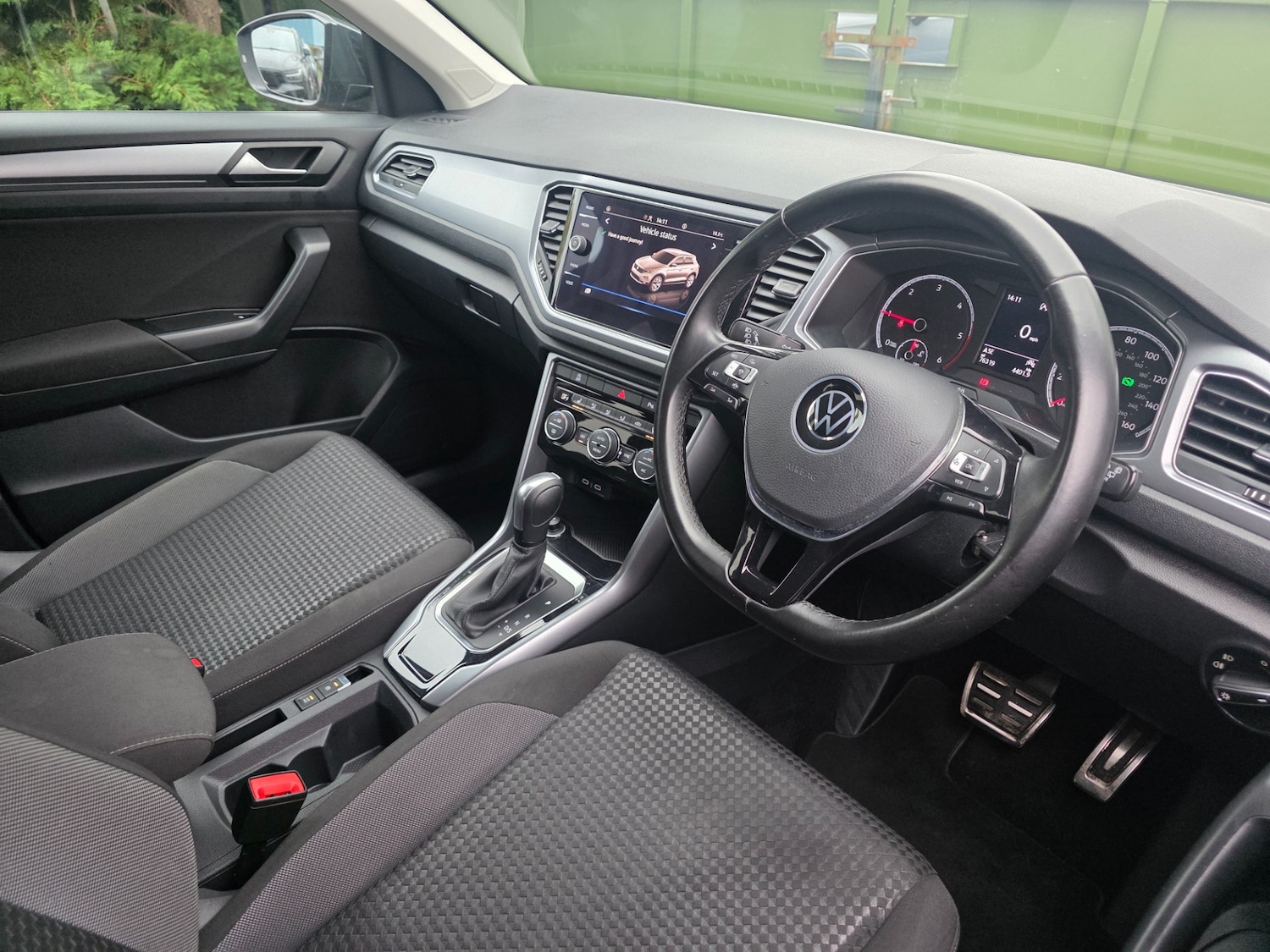 Used Volkswagen T-Roc 2021 for sale - 76405494: Photo 5