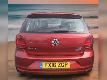 Used Volkswagen Polo 2016 for sale - 76412222: Photo