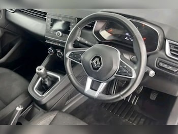 Used Renault Clio 2020 for sale - 78497823: Photo