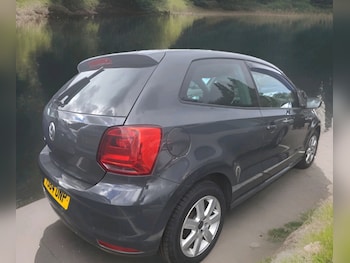 Used Volkswagen Polo 2015 for sale - 75724017: Photo