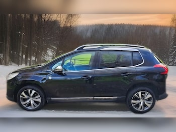 Used Peugeot 2008 2014 for sale - 77272628: Photo