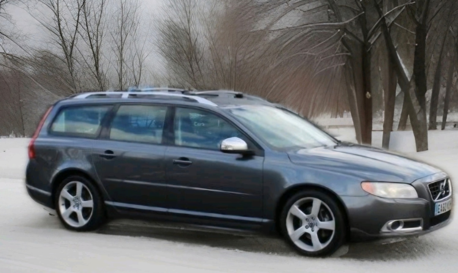 Used Volvo V70 2010 for sale - 77662840: Photo 2