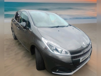 Used Peugeot 208 2018 for sale - 76425883: Photo