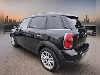 Used MINI Countryman 2016 for sale - 76671153: Photo