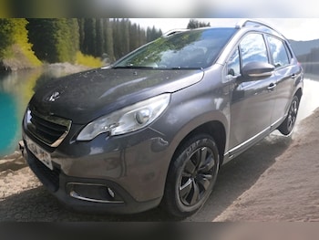 Used Peugeot 2008 2015 for sale - 75702817: Photo