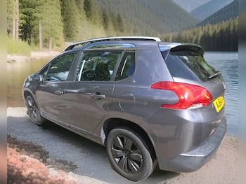Used Peugeot 2008 2015 for sale - 75702817: Photo