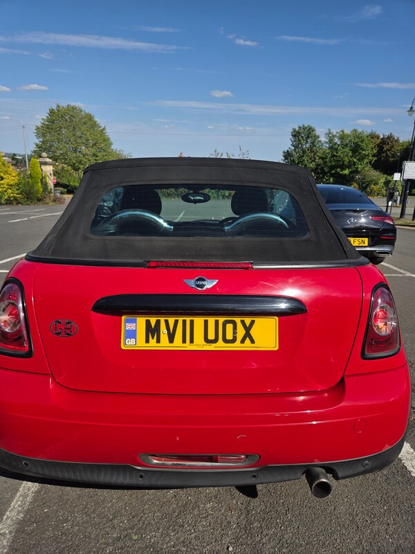 Used MINI Convertible 2011 for sale - 75684774: Photo 16
