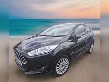 Used Ford Fiesta 2015 for sale - 78765970: Photo