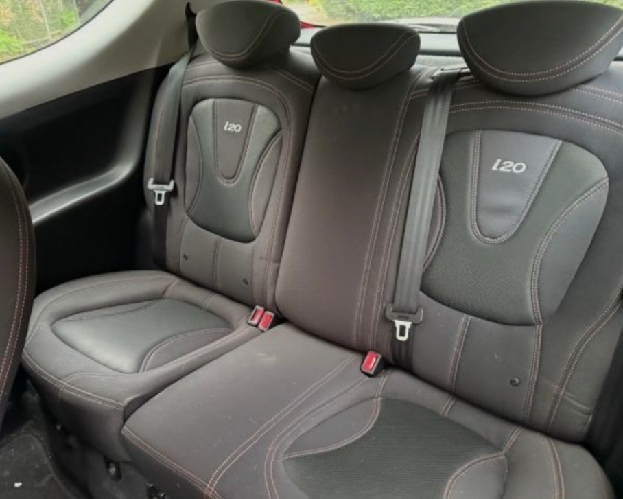 Used Hyundai i20 2011 for sale - 76669423: Photo 4