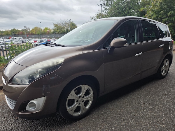 Used Renault Grand Scenic 2011 for sale - 75995831: Photo 4