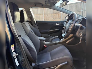 Used Honda Civic 2013 for sale - 76951417: Photo