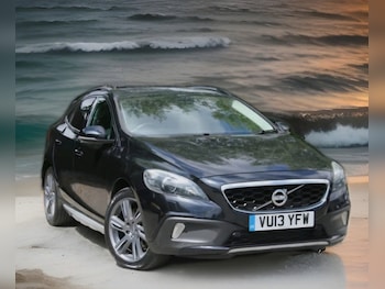 Volvo - V40