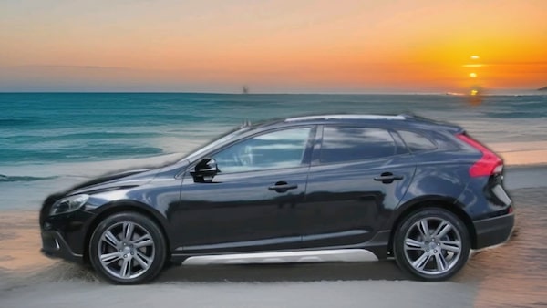Used Volvo V40 2013 for sale - 76314113: Photo 3