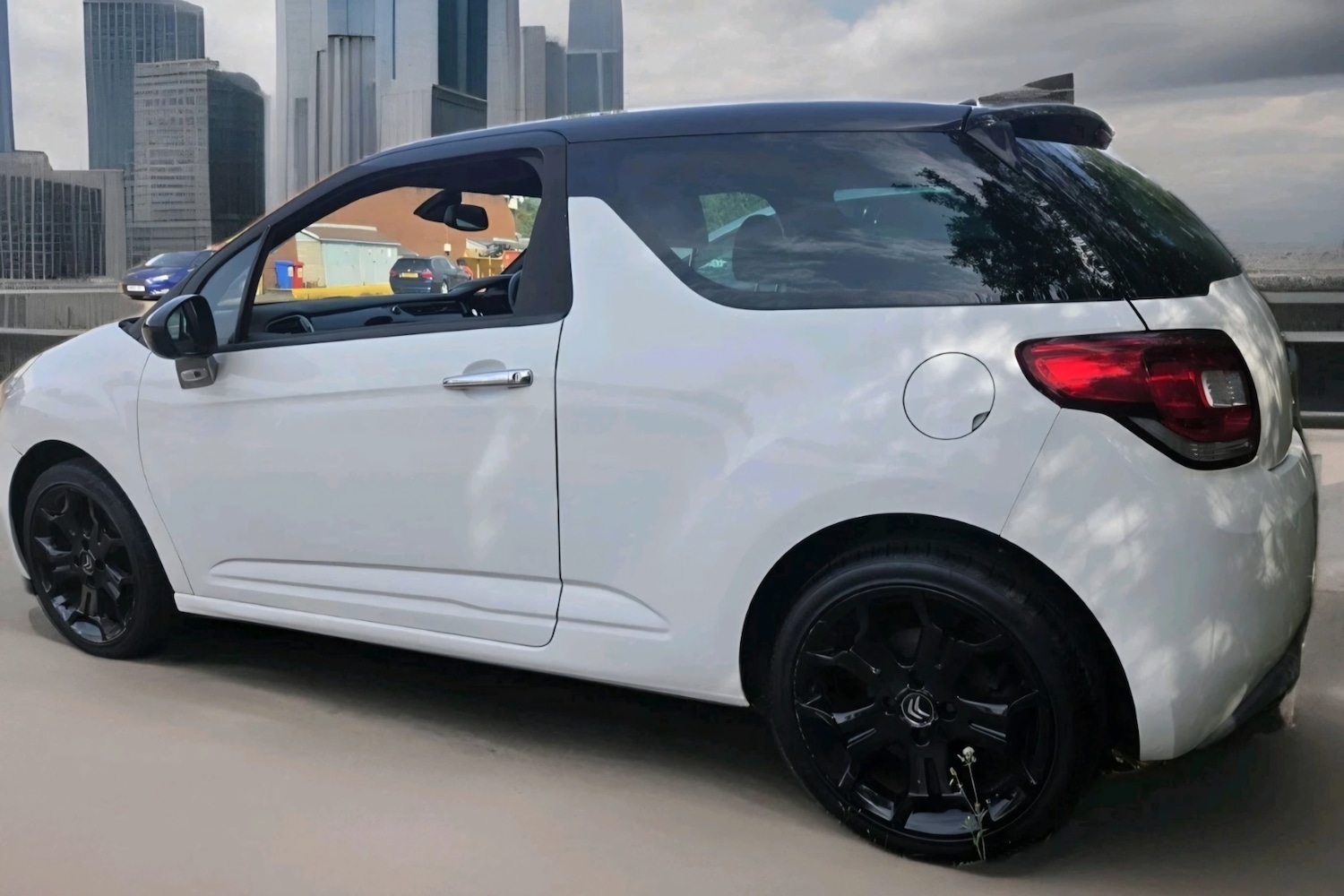 Used Citroen DS3 2011 for sale - 75581566: Photo 6