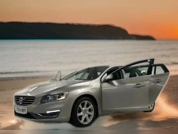 Used Volvo V60 2014 for sale - 78457421: Photo
