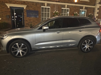 Used Volvo XC60 2018 for sale - 76024292: Photo