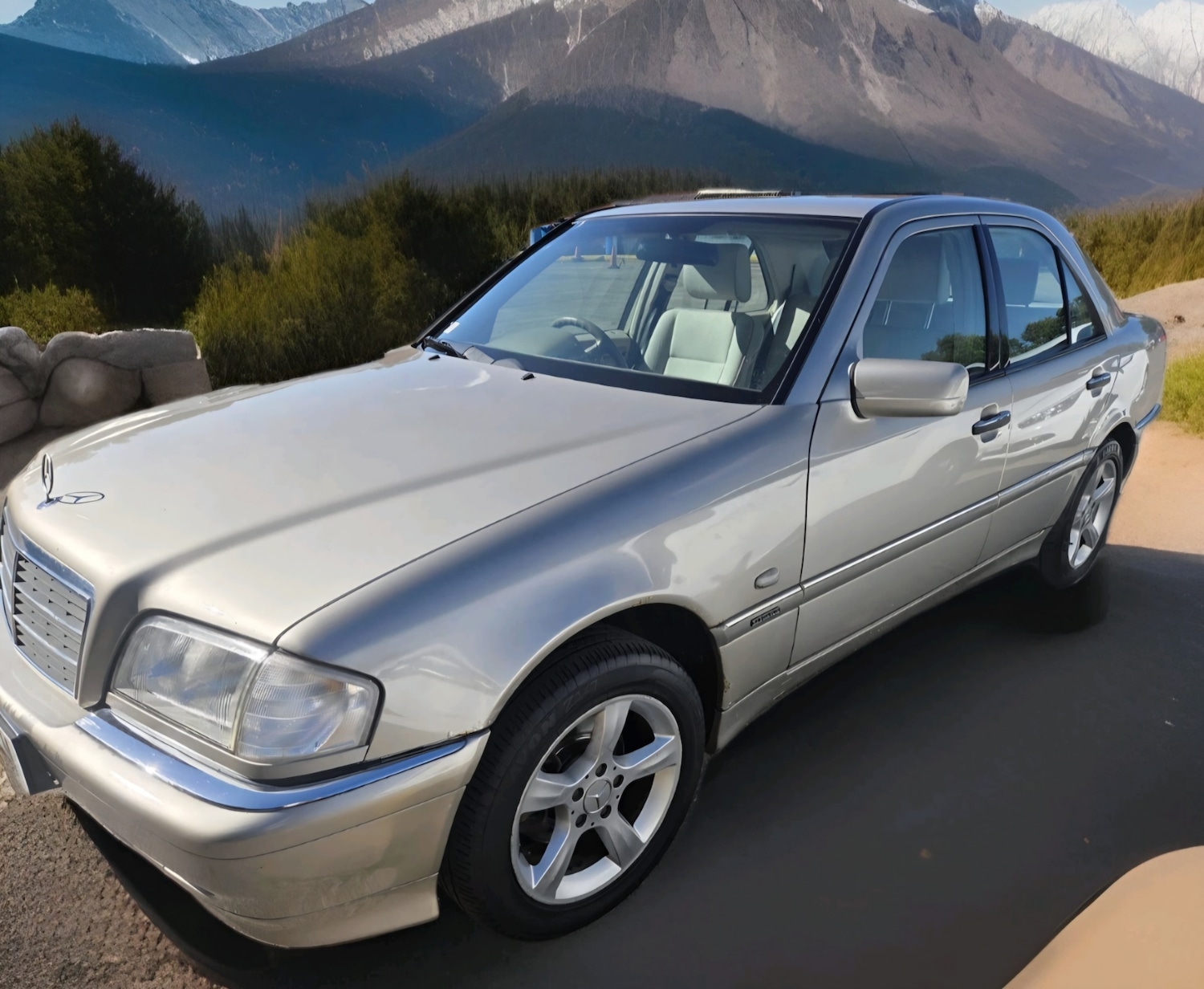 Used Mercedes-Benz C-Class 1999 for sale - 76025989: Photo 1