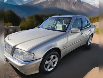Used Mercedes-Benz C-Class 1999 for sale - 76025989: Photo