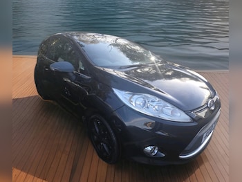 Used Ford Fiesta 2010 for sale - 76476902: Photo