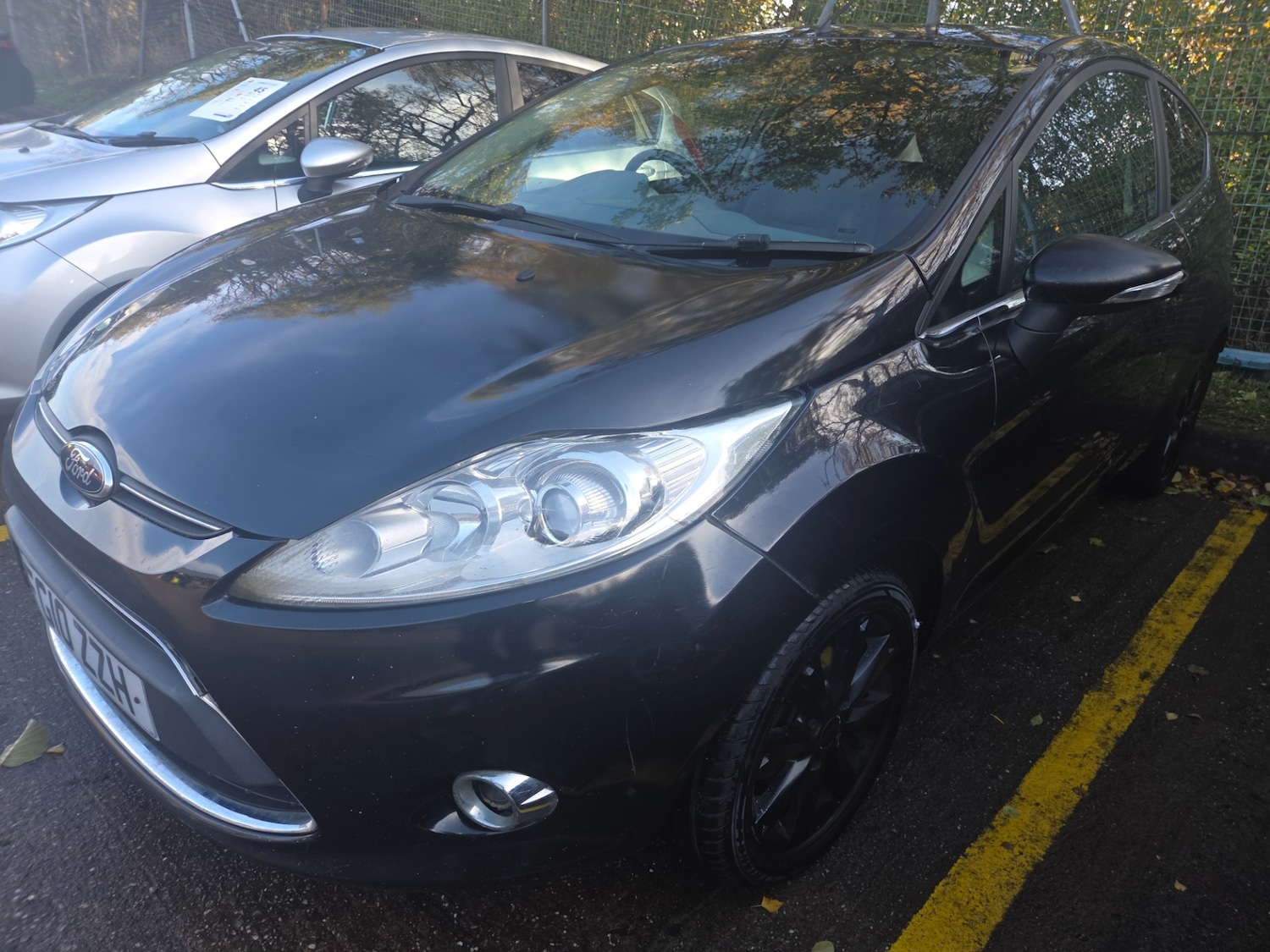 Used Ford Fiesta 2010 for sale - 76476902: Photo 3