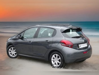 Used Peugeot 208 2017 for sale - 76314239: Photo 3