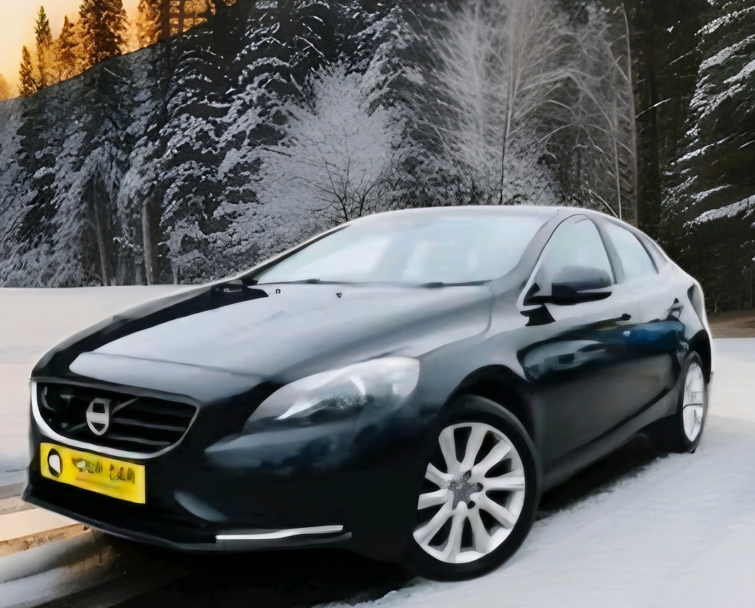 Used Volvo V40 2013 for sale - 76892209: Photo 1