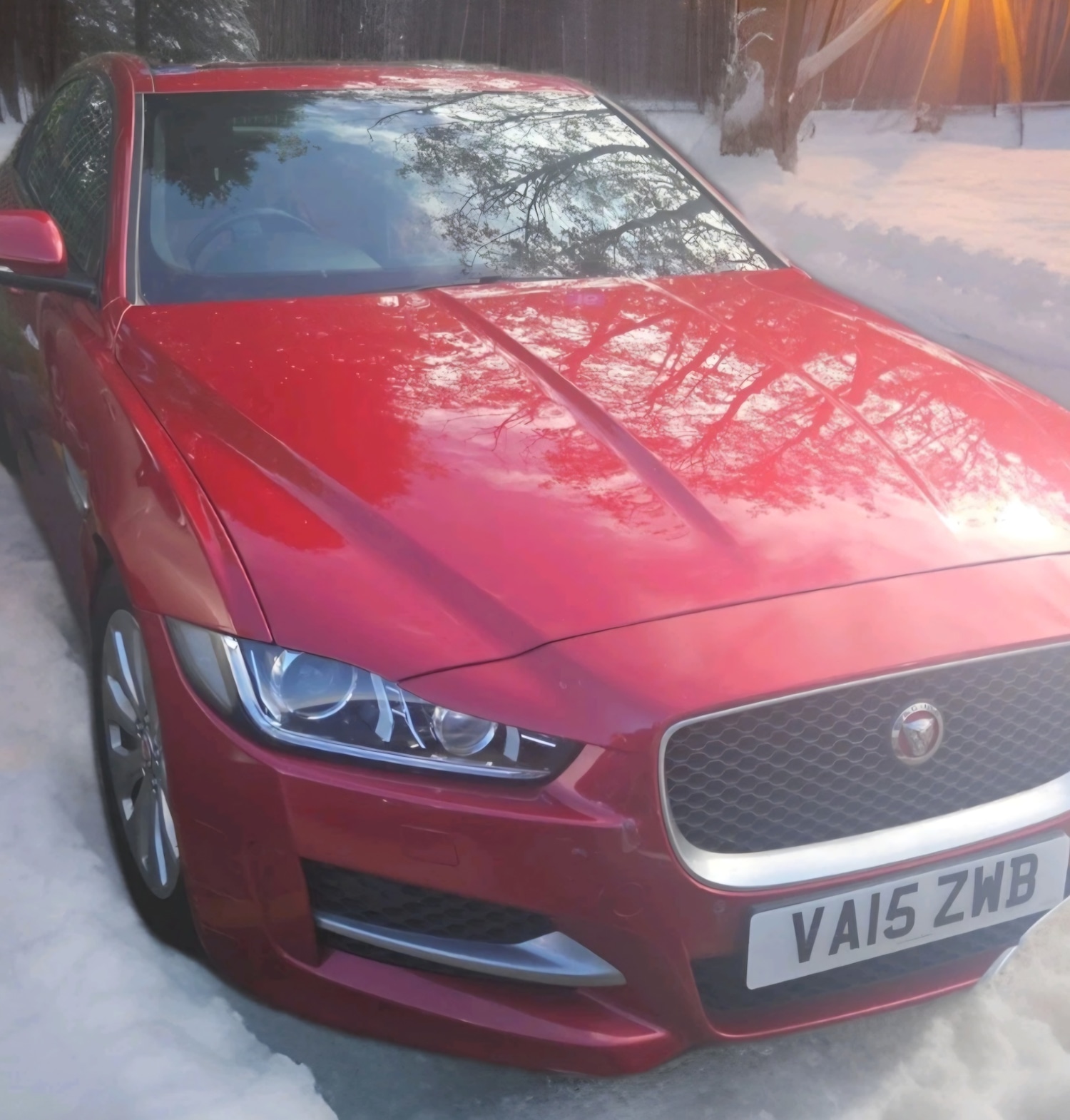 Used Jaguar XE 2015 for sale - 76208654: Photo 2
