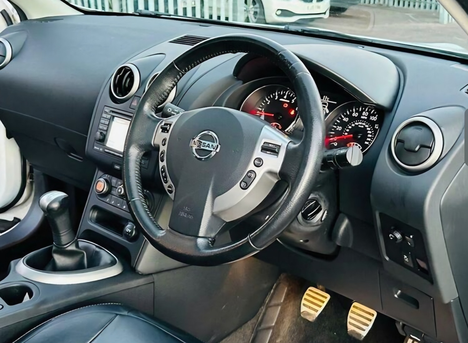 Used Nissan Qashqai 2012 for sale - 76403486: Photo 11