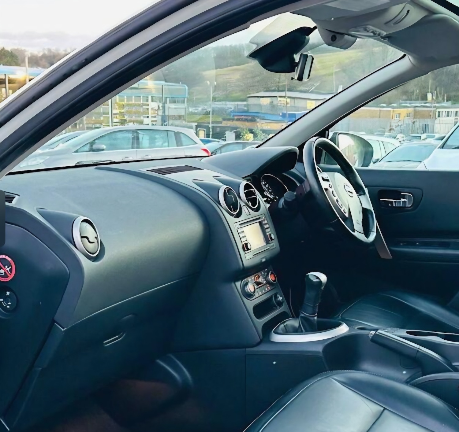 Used Nissan Qashqai 2012 for sale - 76403486: Photo 8