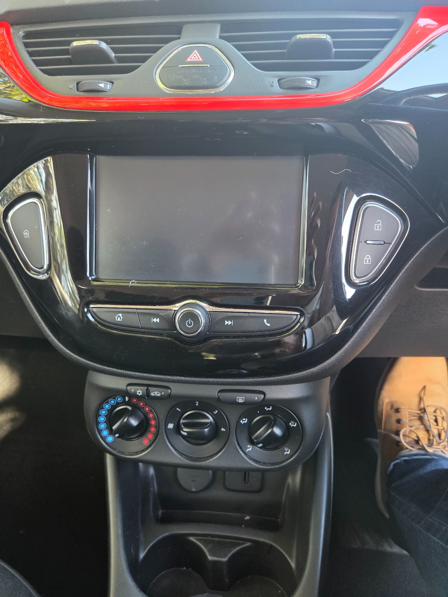 Used Vauxhall Corsa 2016 for sale - 75877776: Photo 11