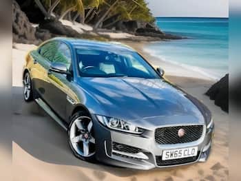 Used Jaguar XE 2015 for sale - 78992767: Photo