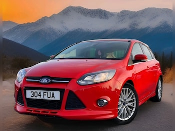 Used Ford Focus 2012 for sale - 76330151: Photo 2