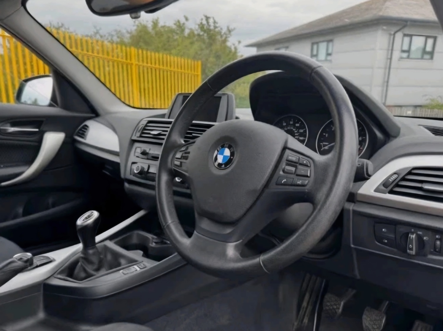 Used BMW 1 Series 2011 for sale - 76164776: Photo 3