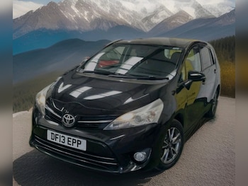 Used Toyota Verso 2012 for sale - 78255225: Photo