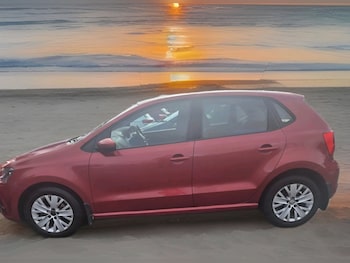 Used Volkswagen Polo 2016 for sale - 76403385: Photo