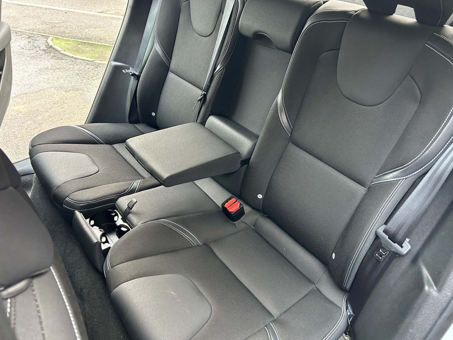 Used Volvo V40 2014 for sale - 77019012: Photo 5