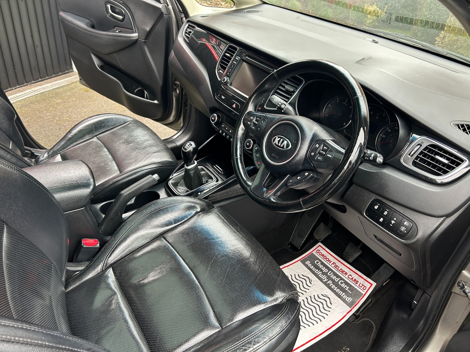 Used Kia Carens 2013 for sale - 77797580: Photo 2